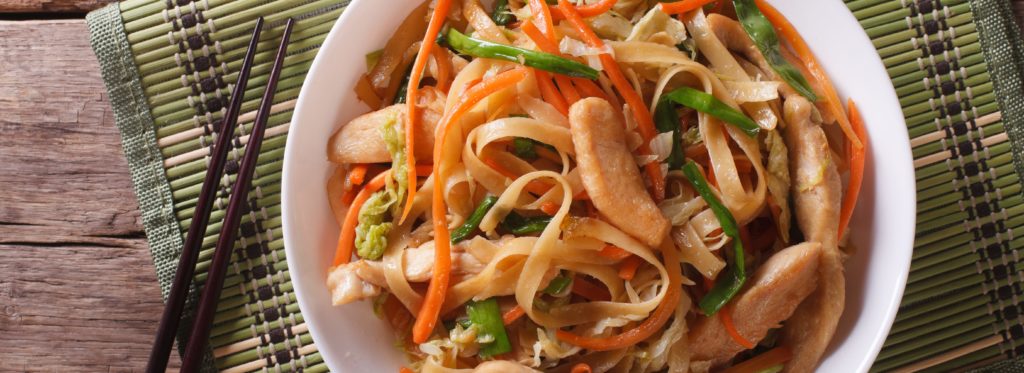Cibo asiatico. Cucina cinese, giapponese e tailandese Foto stock